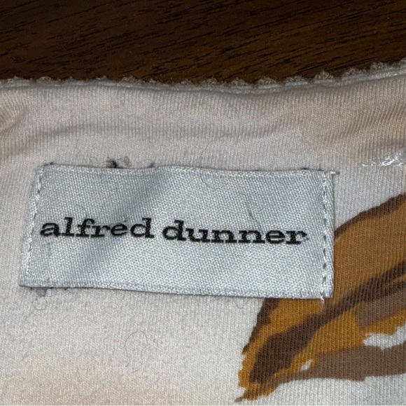 Alfred Dunner Floral Top Beige Brown 3/4 Sleeve Embellished Blouse - Picture 6 of 9